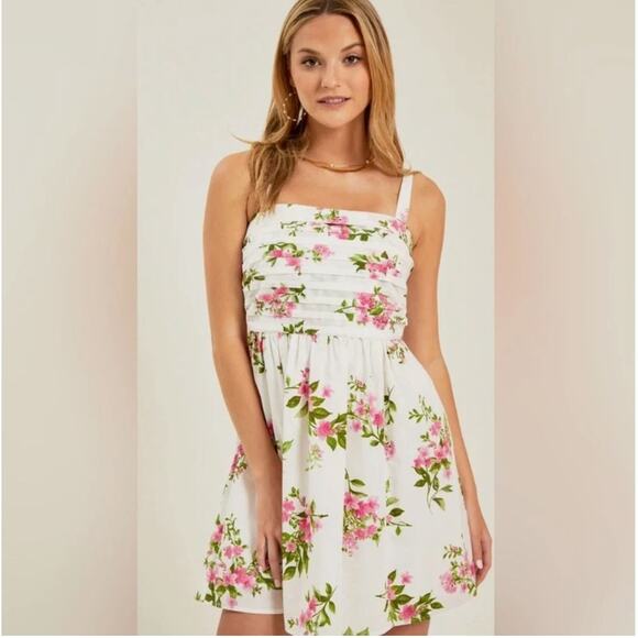 Altar’d State Fuchsia White Floral Hannah Mini Dress Size Large NEW NWOT - Picture 2 of 6